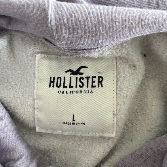 Hollister hoodie size LG (WOMENS) NOT TO BE CONFUSED WITH UNISEX LG. - Picture 5 of 5
